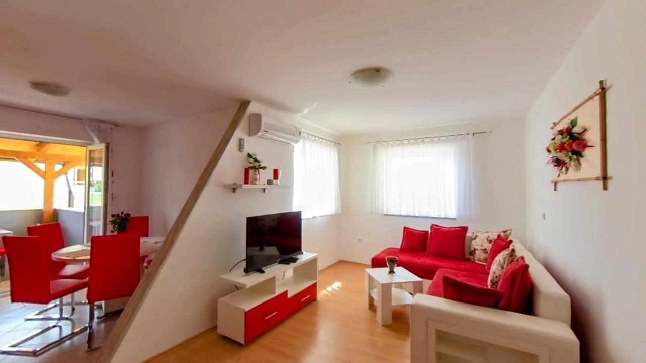 Apartments Dario Medulin Exteriér fotografie